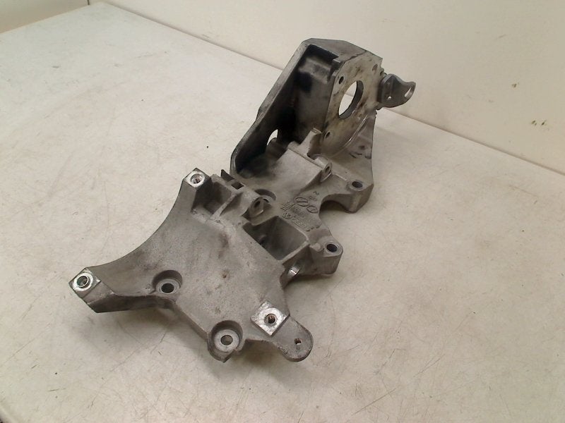 Dynamo Steun Volkswagen Polo V (6R) 2012 03L903043Q, Gebruikt, Volkswagen, Volkswagen AG, Kundenbetreuung@volkswagen.de