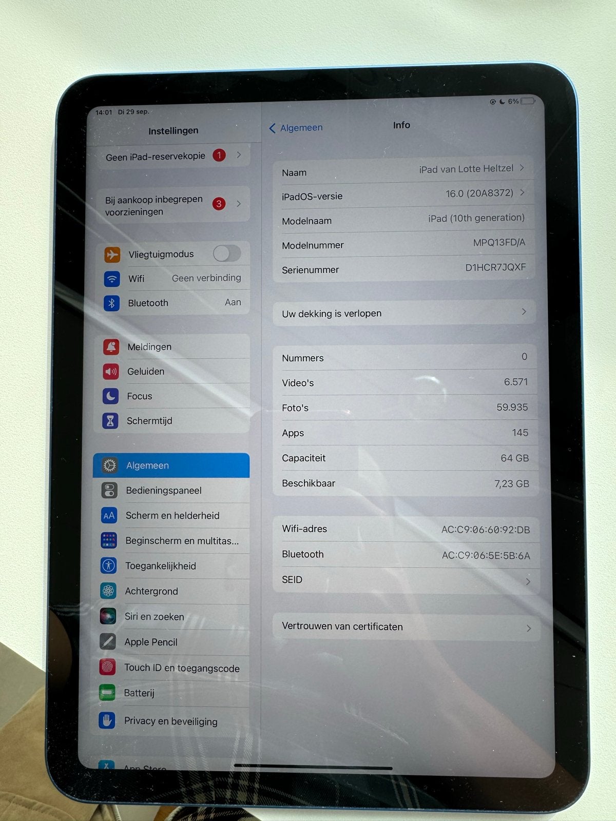 Foto 3 van Apple iPad 10e generatie 64GB - Blauw