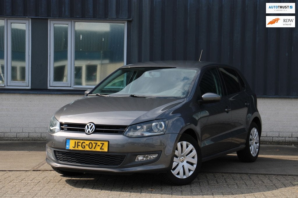 Volkswagen POLO 1.2 TSI Comfortline Cruise Stoelverw PDC BT, Auto's, Volkswagen, Voorwielaandrijving, Euro 5, Gebruikt, Zwart