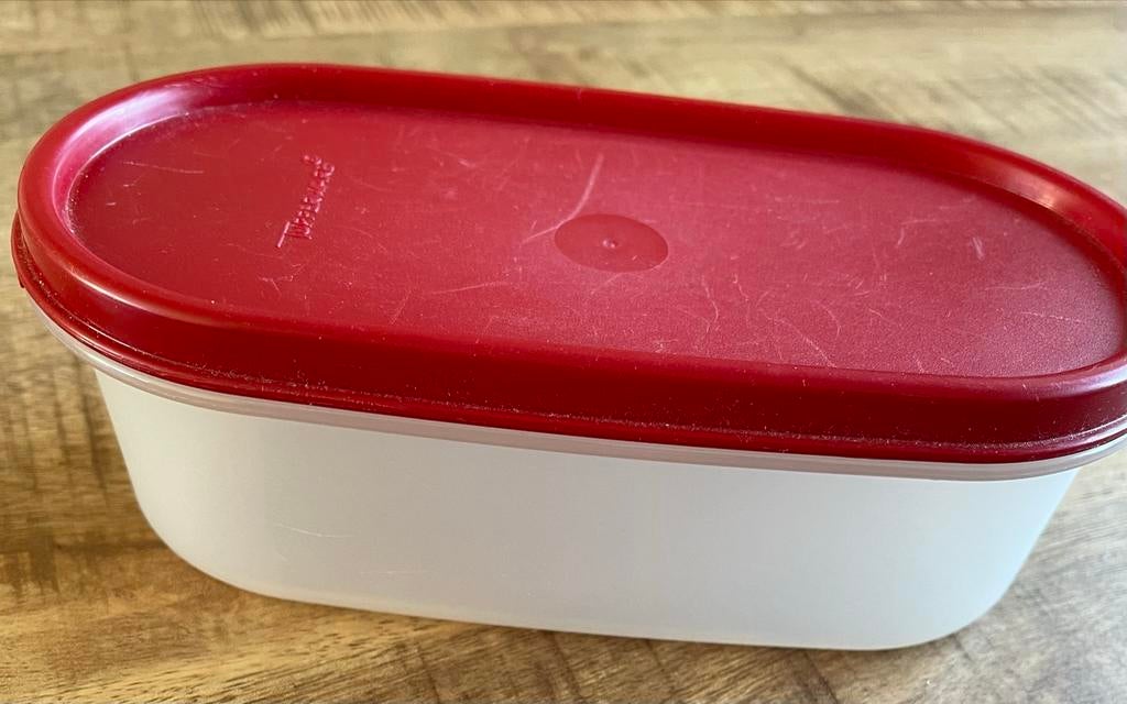 Tupperware bewaardoos met deksel - 500 ml, Ophalen of Verzenden, Gebruikt, Rood, Bus of Trommel