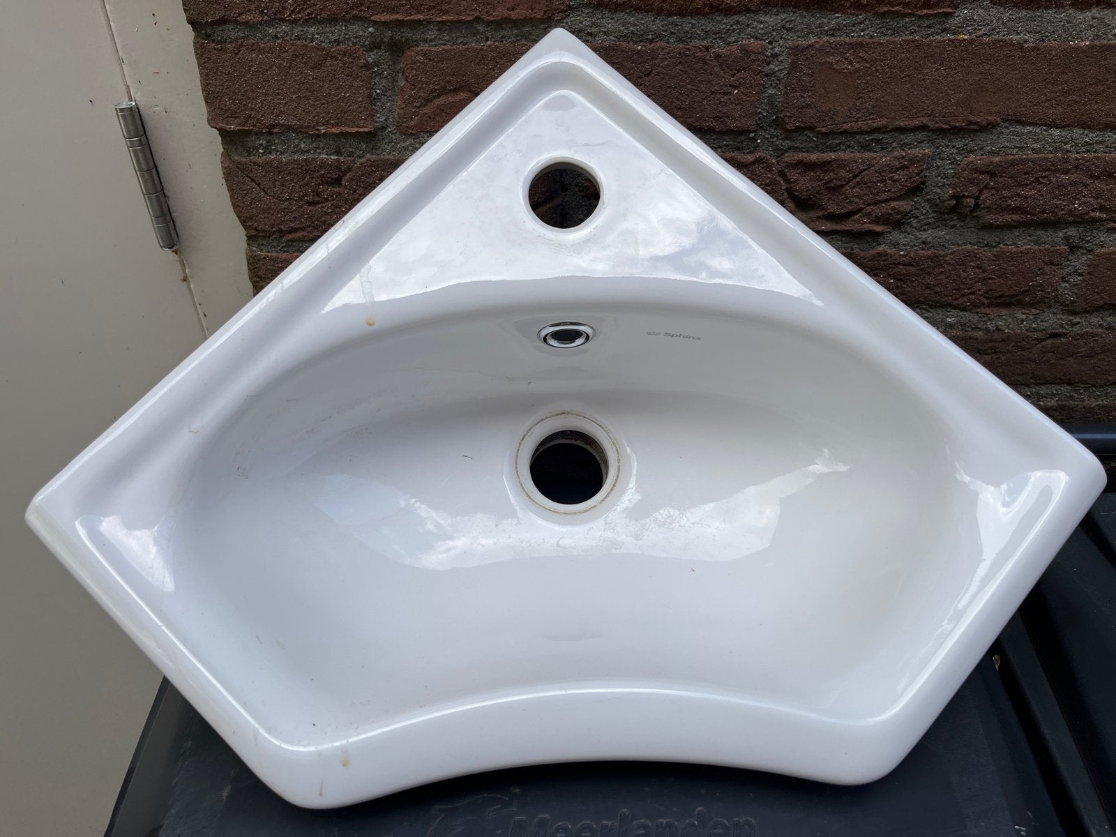 Sphinx Hoekwastafel Wit - Compact en Stijlvol, Doe-het-zelf en Verbouw, Ophalen, Gebruikt, Wastafel