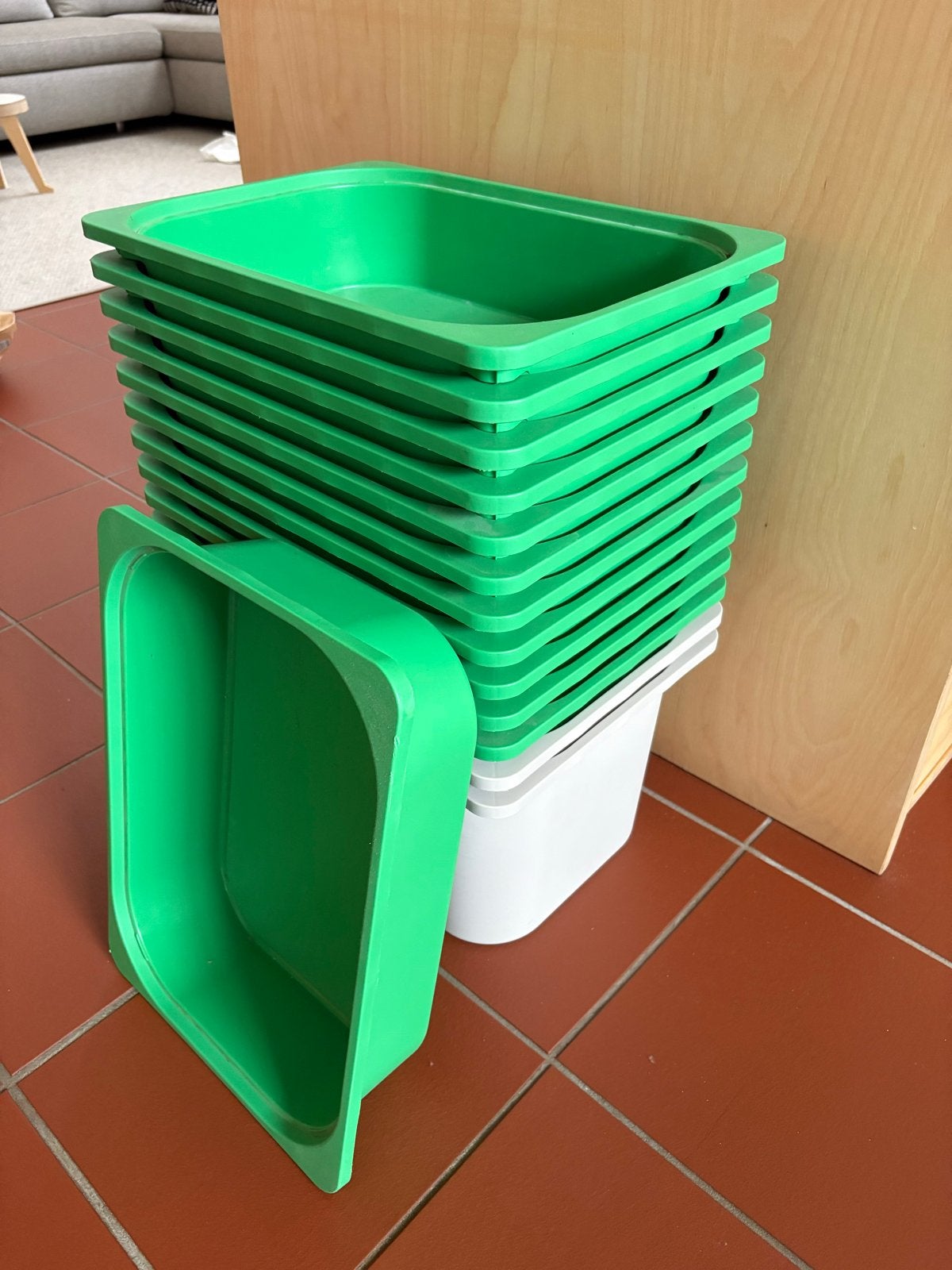 Ikea Trofast bakken - Groen en licht grijs, Ophalen of Verzenden, Gebruikt, Meerkleurig, Kunststof