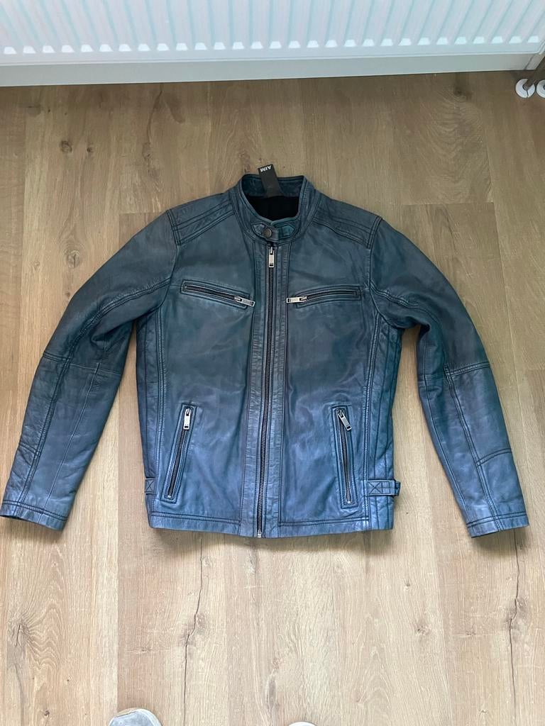 Stijlvolle Blauwgrijze Leren Jas - Merk AIM - Maat M, Kleding | Heren, Jassen | Zomer, Zo goed als nieuw, Maat 48/50 (M), Blauw
