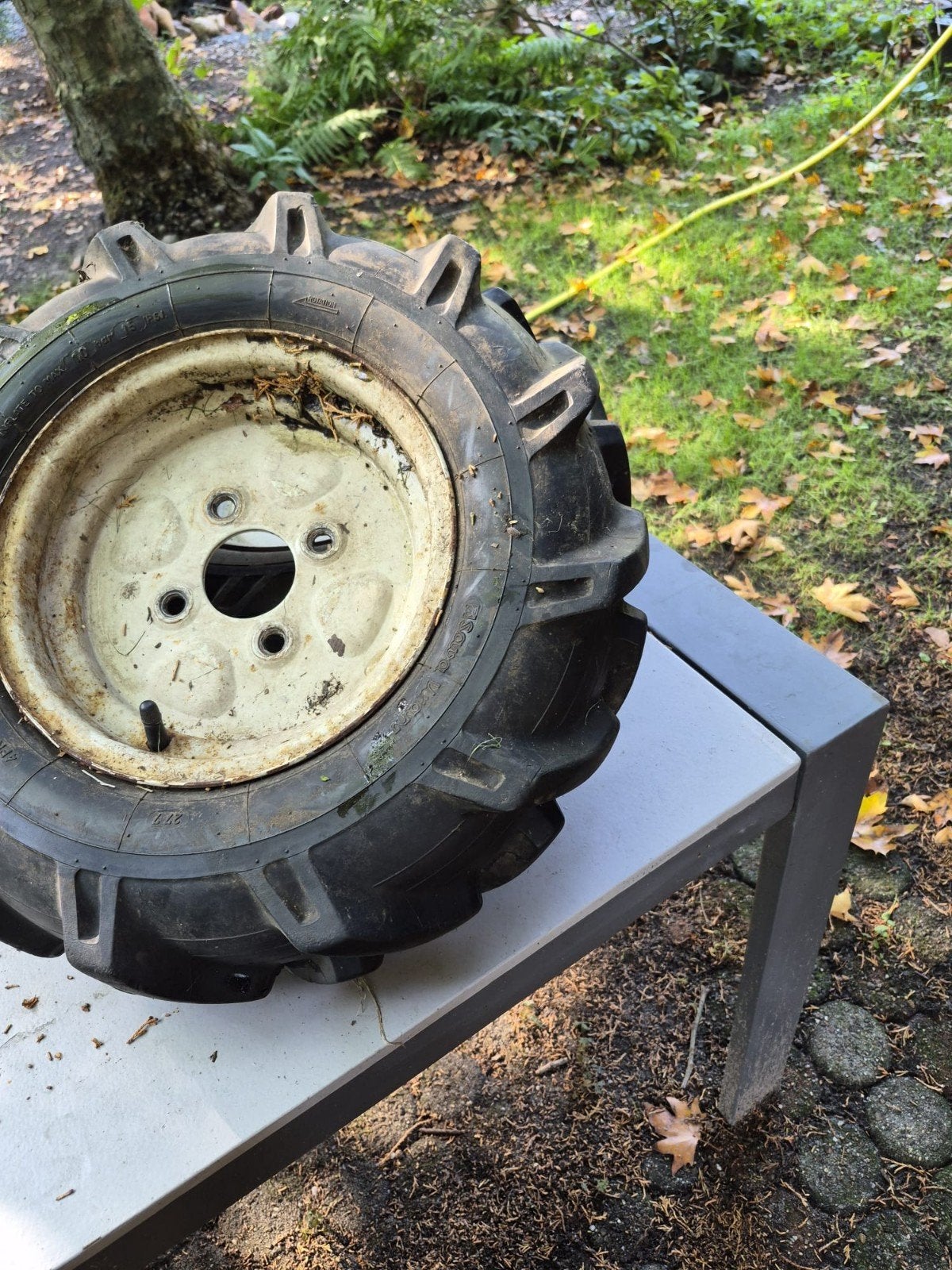 2 banden voor 2 wielige freesmachine, Ophalen, Benzine, Overige soorten