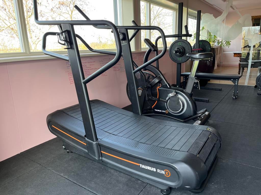 Air runner / Curve loopband Taurus TR-RUN-X-2, Ophalen, Zo goed als nieuw
