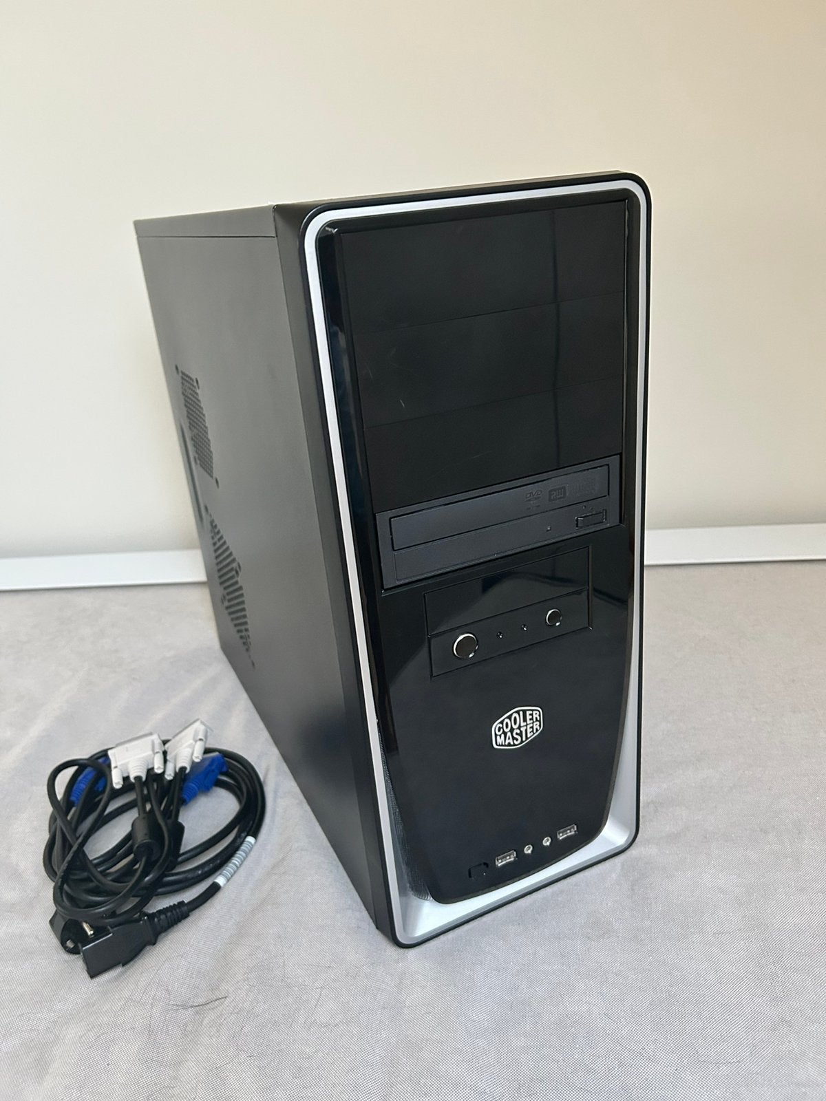 Desktop pc intel i5-2400, Computers en Software, Desktop Pc's, Gebruikt, HDD, 8 GB, Ophalen of Verzenden