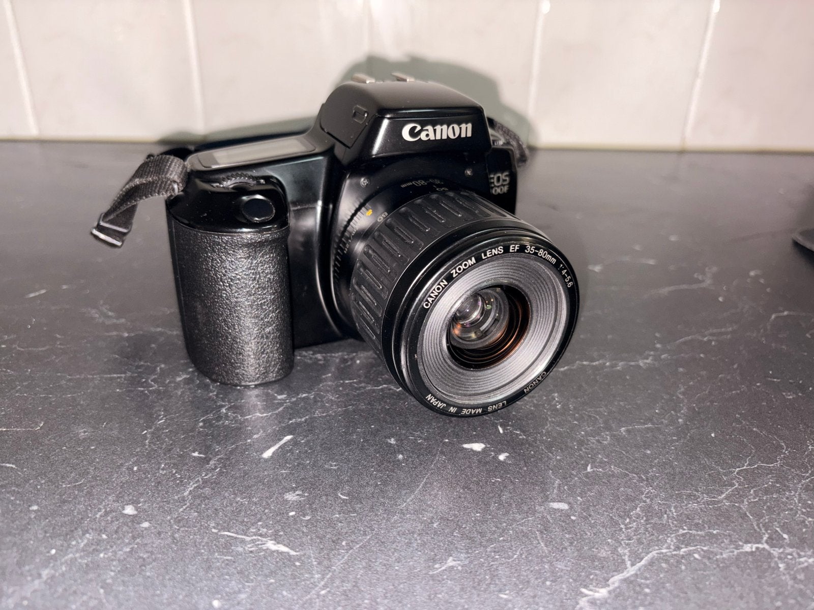 Canon EOS 1000F spiegelreflexcamera met 35-80mm lens, Audio, Tv en Foto, Fotocamera's Analoog, Ophalen of Verzenden, Gebruikt