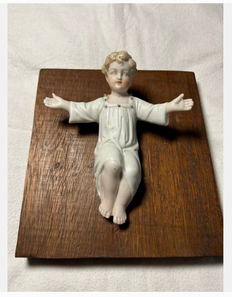 antiek biscuit porseleinen beeldje kindje Jezus., Antiek en Kunst, Ophalen of Verzenden