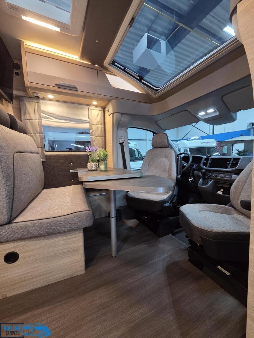 Caravans And Camping Knaus