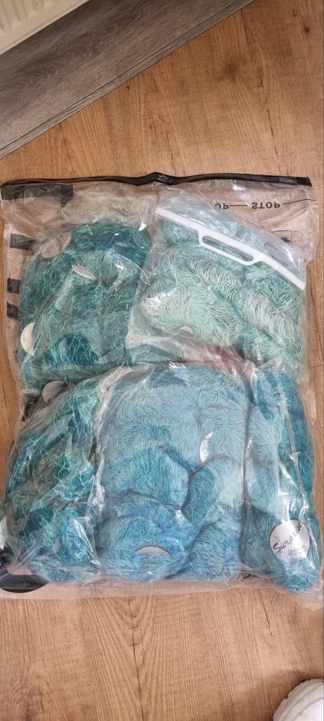 Partij wol +/- 30kg., Ophalen, Breien of Haken, Wol of Garen