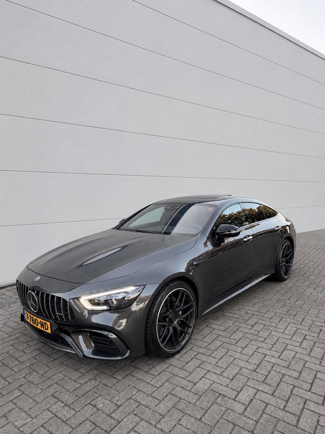 Mercedes-AMG GT 53 4MATIC+ Premium Plus | 436 PK | Panorama, Auto's, Mercedes-Benz, Automaat, 1940 kg, 435 pk, Parkeerassistent