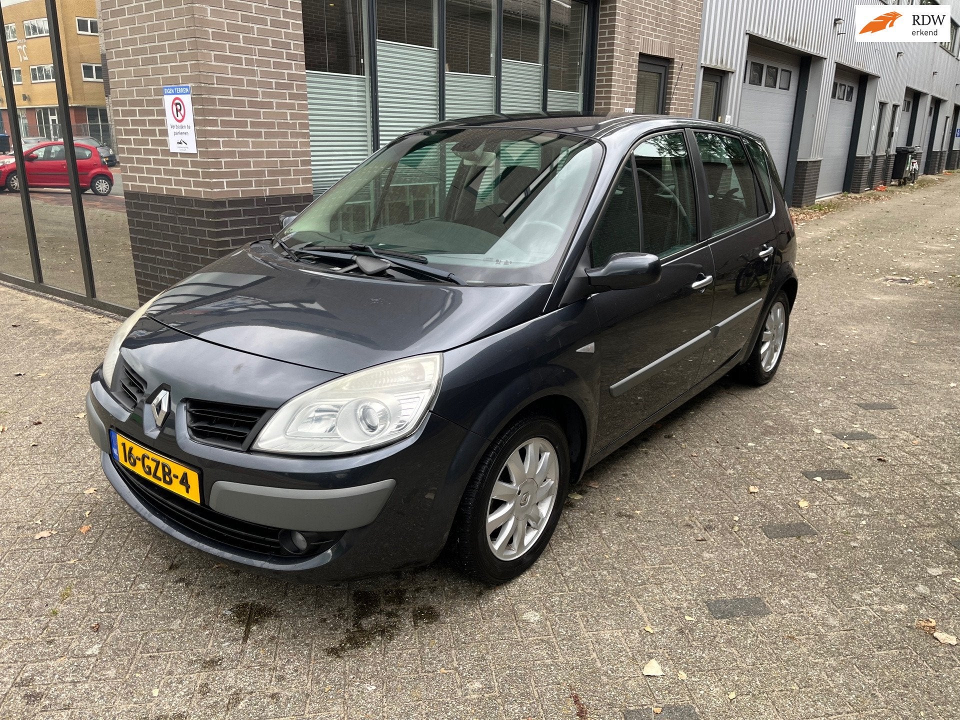 Renault Scénic 1.6-16V Privilège Comfort! 125 DKM NAP! Air, Auto's, Stof, Gebruikt, 4 cilinders, Origineel Nederlands