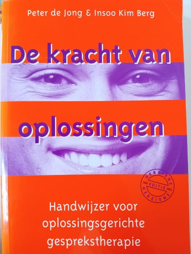 De kracht van oplossingen, Insoo Kim Berg, Peter de Jong, Ophalen, Zo goed als nieuw, Sociale psychologie, Insoo Kim Berg, Peter de Jong