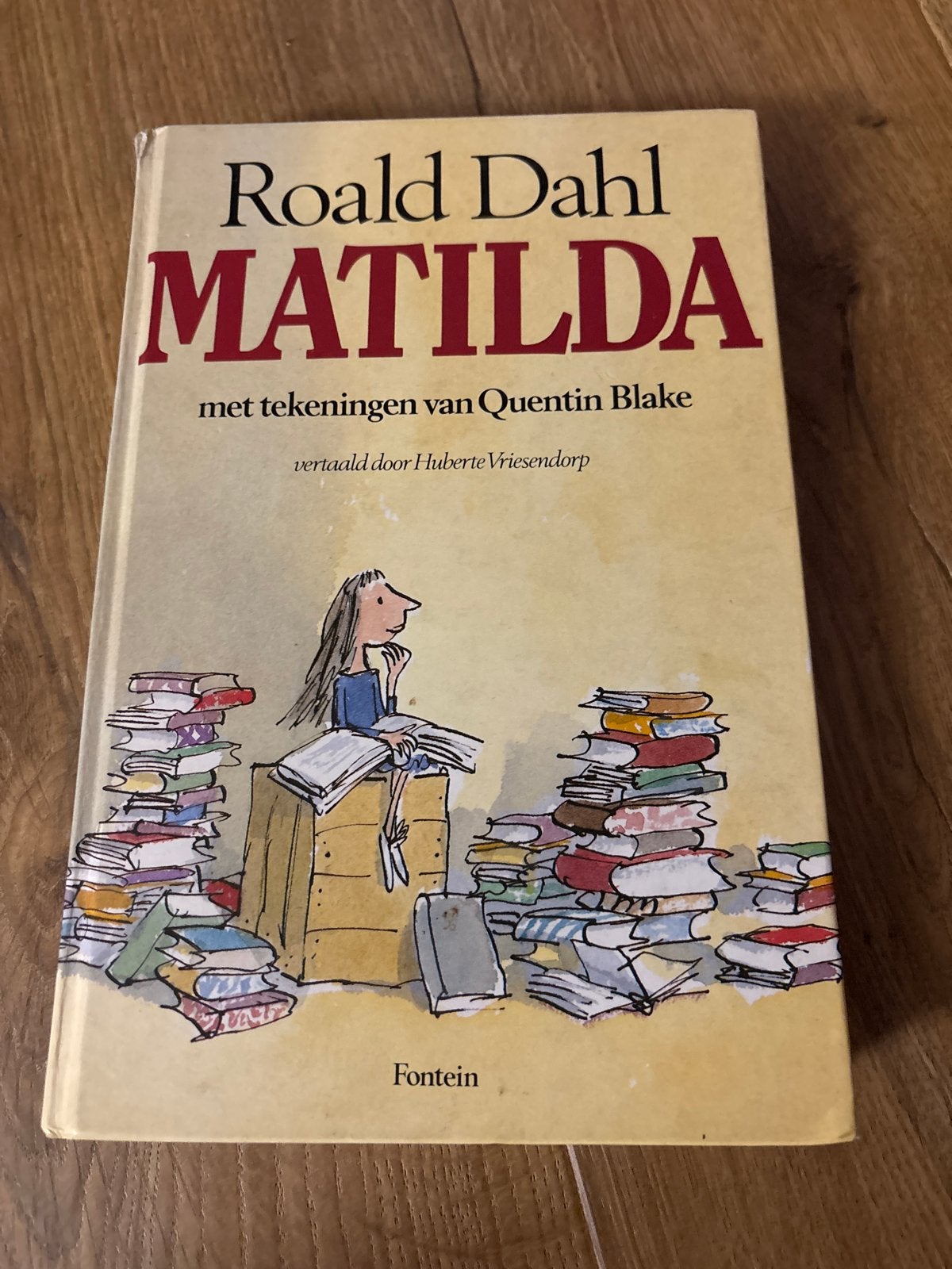 Matilda - Roald Dahl (met tekeningen van Quentin Blake), Ophalen of Verzenden, Gelezen, Fictie algemeen