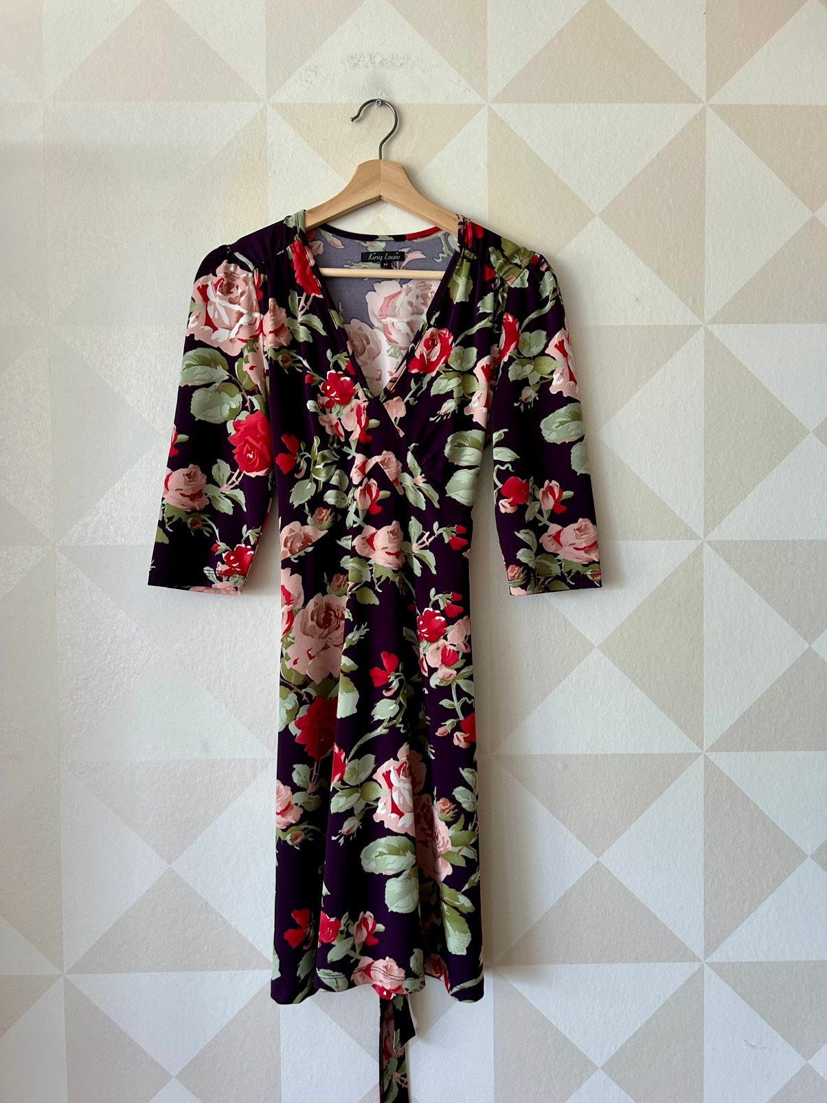King Louie Dress jurk paars bloemen M/38 zgan, Maat 38/40 (M), Paars, Ophalen of Verzenden, Zo goed als nieuw