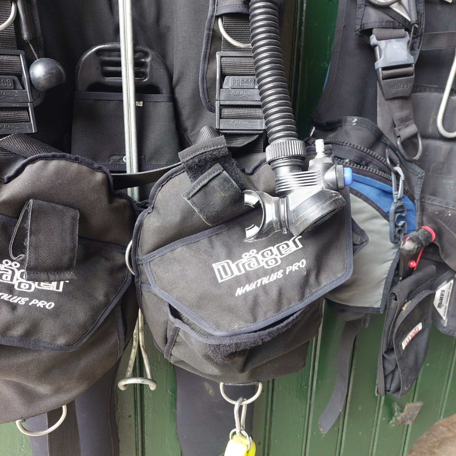 2x duikuitrusting, Watersport en Boten, Ophalen, Zo goed als nieuw, Duikpak