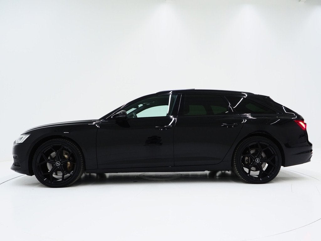 Audi A6 Avant 50 TFSI e quattro Full Black | Panoramadak | H, Auto's, Audi, Automaat, 77 km/l, 4 cilinders, Zwart