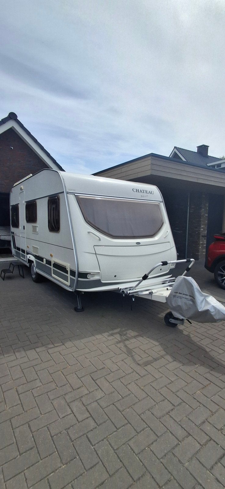 Chateau Caratt 430 (2004) | Lichtgewicht & Voortent, Chateau, Treinzit, Particulier, 4 tot 5 meter