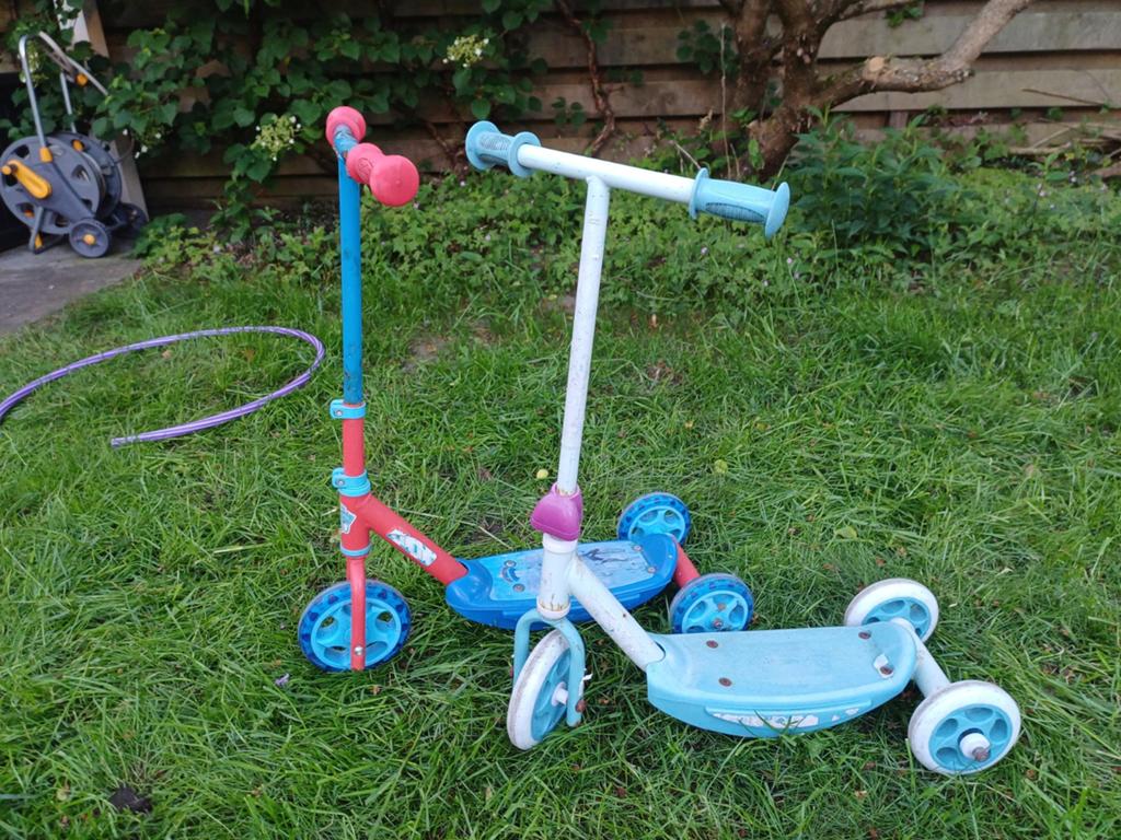 2 kindersteps - GRATIS, Fietsen en Brommers, Steps, Ophalen, Gebruikt, Gewone step