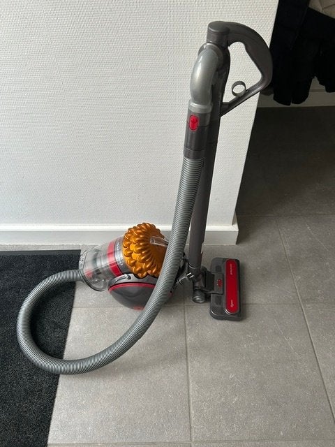 Dyson stofzuiger, Witgoed en Apparatuur, Stofzuigers, Ophalen, Geschikt voor harde vloeren, Zo goed als nieuw, Dyson