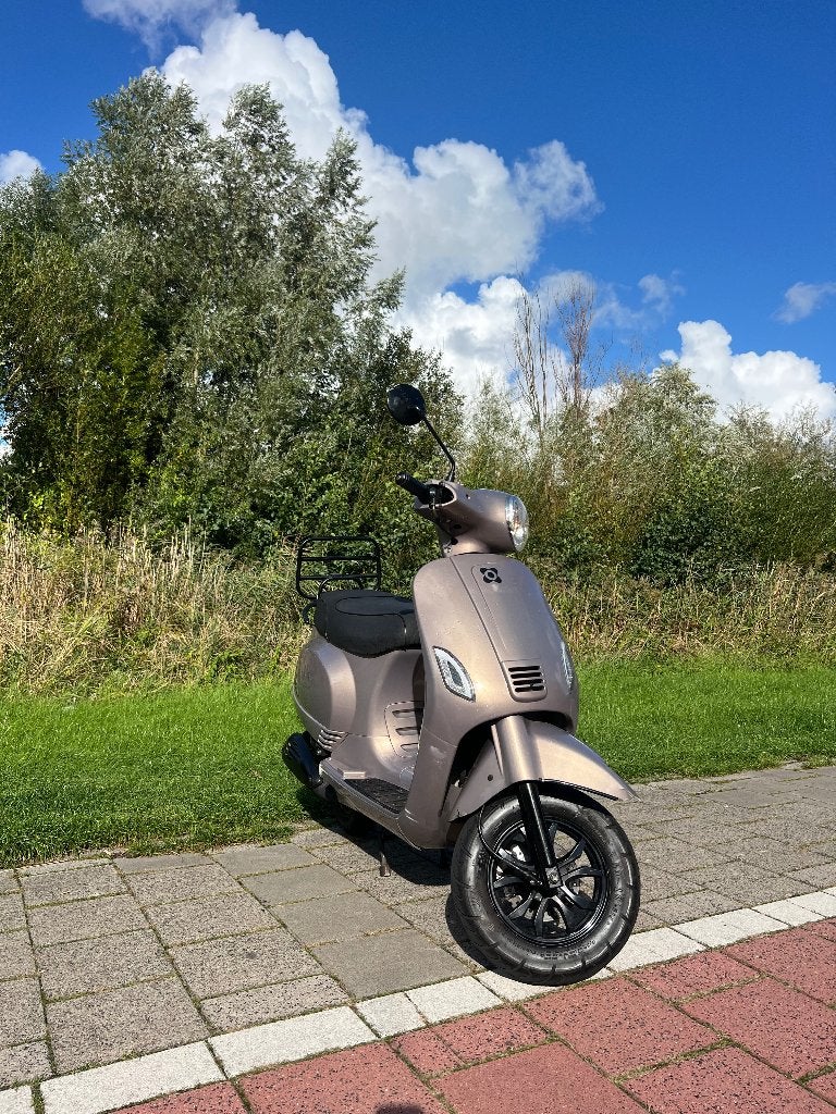 AGM VX50 2020 BROM Champagne Met Led Verlichting, Gebruikt, Benzine, Ophalen, Overige merken