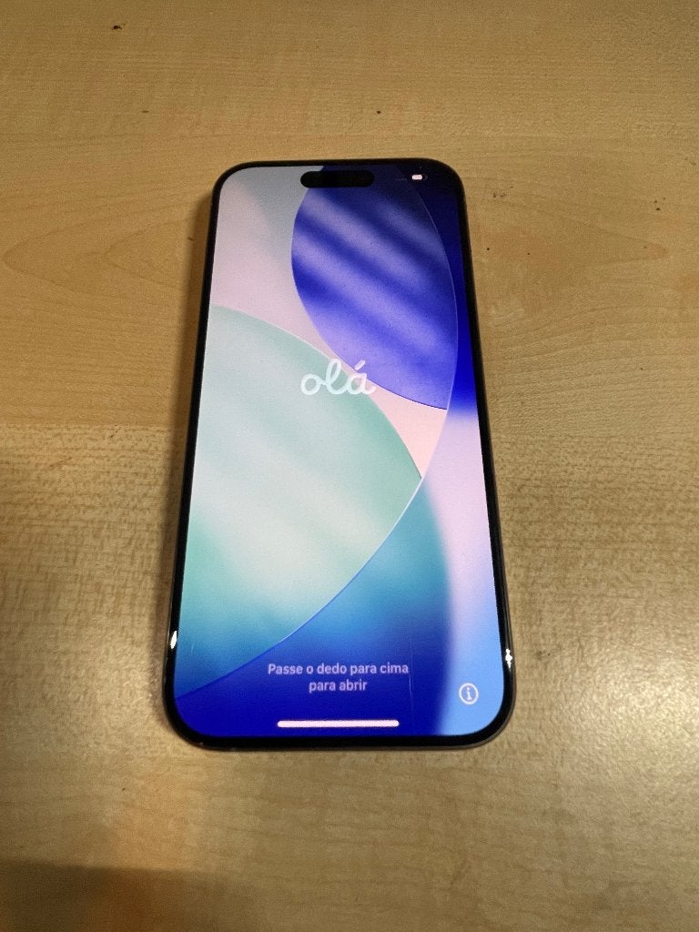 iPhone 15 pro 1000 GB (1TB), Telecommunicatie, 1 TB, Ophalen of Verzenden, Zo goed als nieuw, 81 %