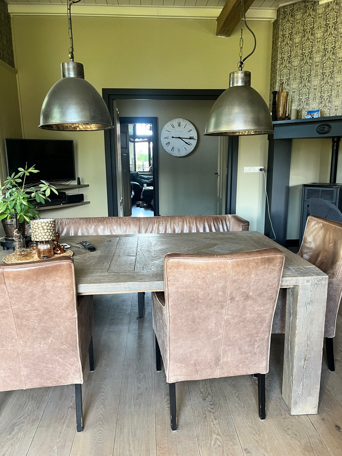 Lange eettafel met leren stoelen en bankje, Huis en Inrichting, Ophalen, Gebruikt, 100 tot 150 cm, 200 cm of meer
