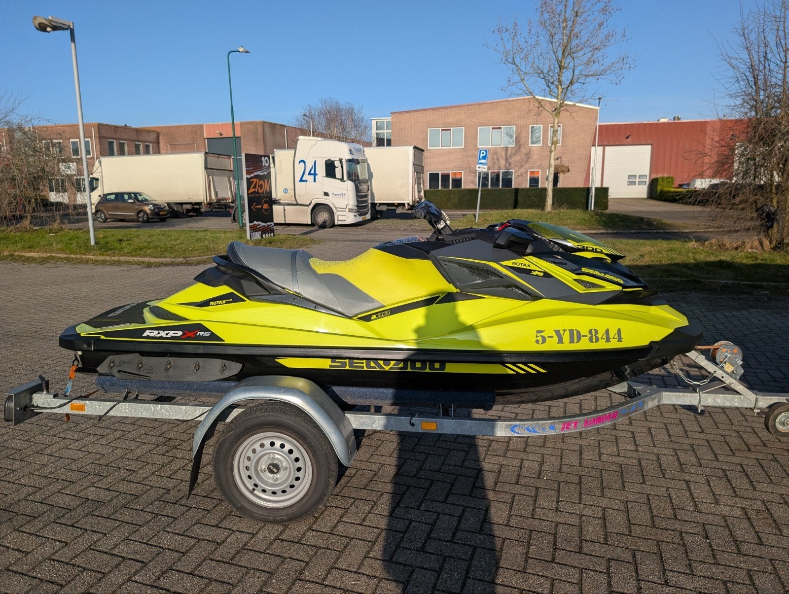 Sea-Doo RXP-X 300 (2020) incl jetloader, Watersport en Boten, Ophalen of Verzenden, Zo goed als nieuw, Benzine, 200 pk of meer