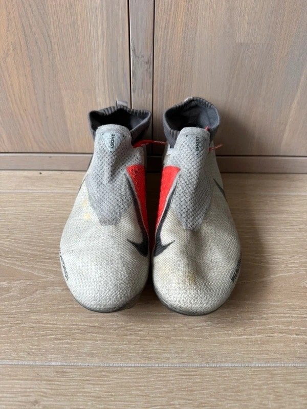 Nike Phantom Vision Elite maat 37,5 Voetbalschoenen, Gebruikt, Maat XS of kleiner, Schoenen, Ophalen of Verzenden