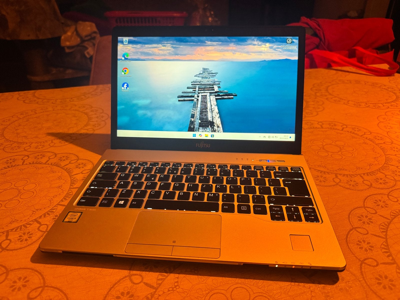 Fujitsu Laptop - Perfect voor werk en studie, Ophalen of Verzenden, Zo goed als nieuw, 13 inch, Qwerty