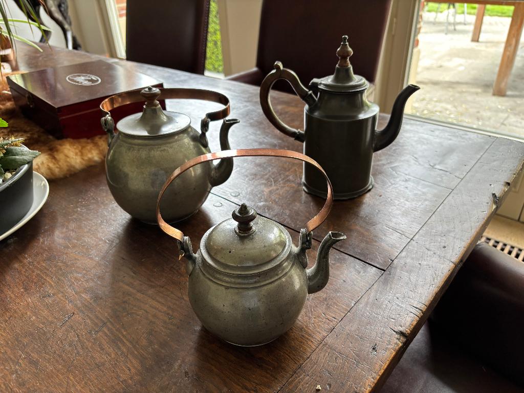 opruiming! 3 hele mooie oude thee en koffie potten nu 95 eur, Ophalen of Verzenden