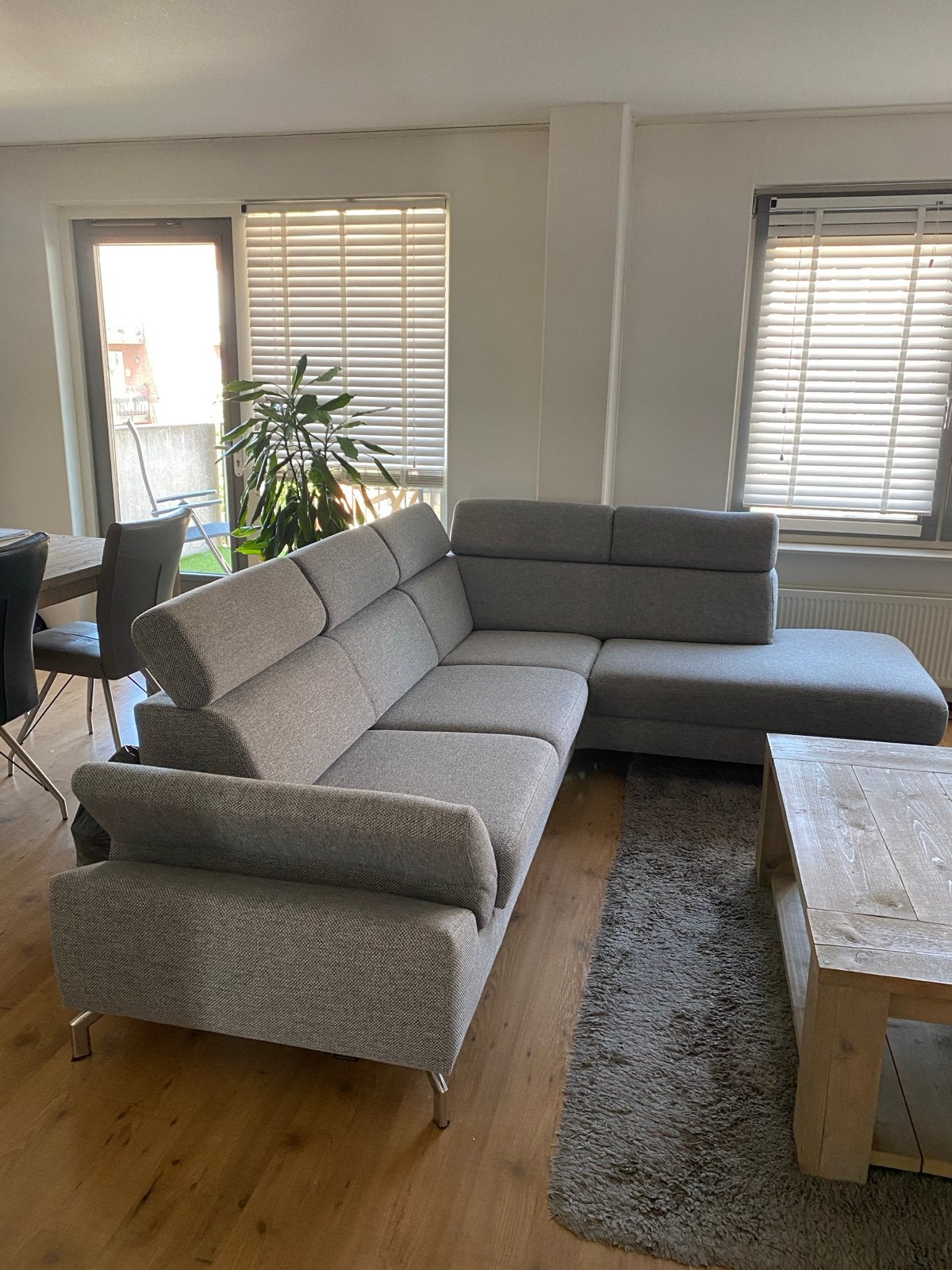 Montel design hoekbank - Verstelbare hoofdsteunen, Ophalen, 250 tot 300 cm, 100 tot 125 cm, Modern - tijdloos