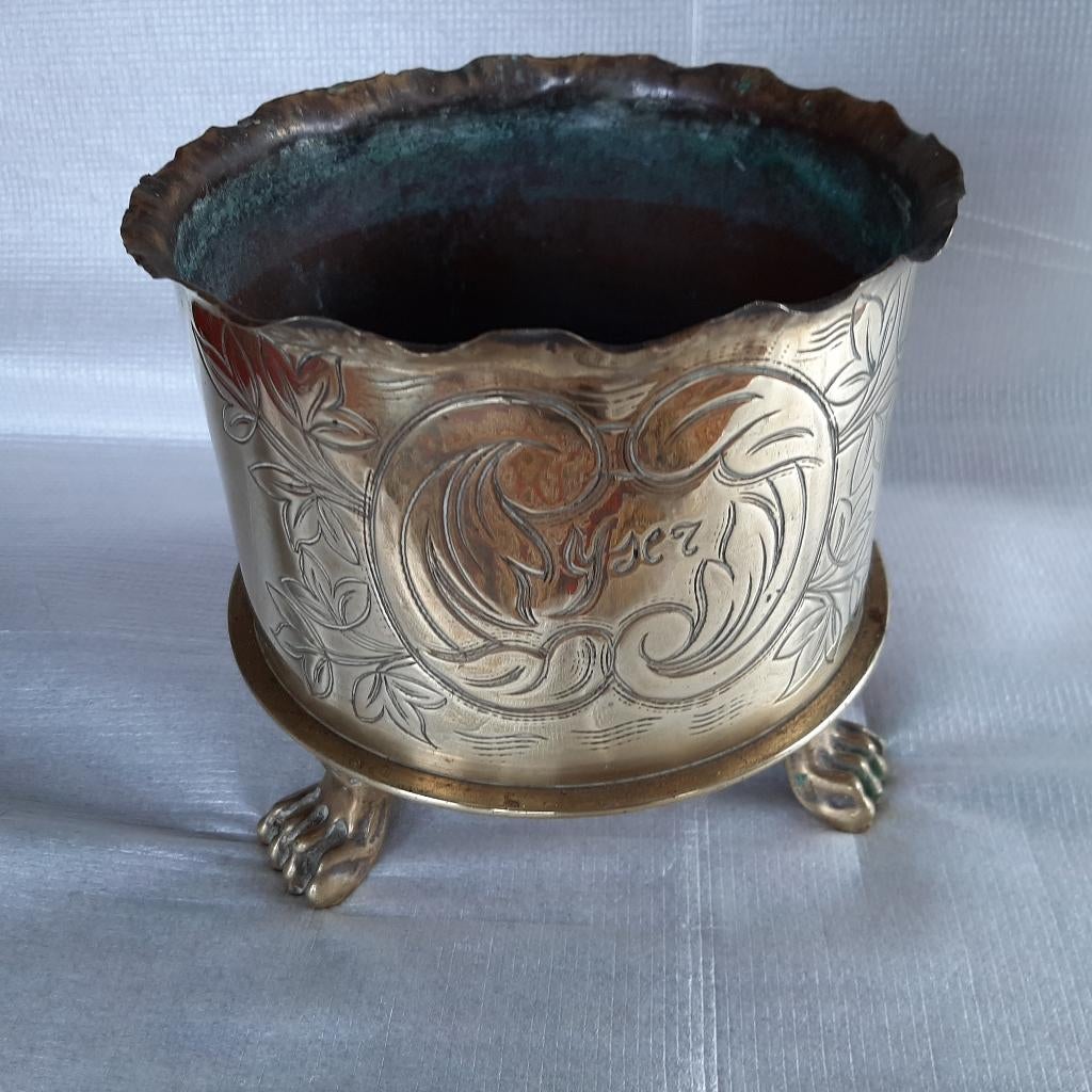 zware bloempot koper gemaakt van patroonhuls 1916 Yser, Antiek en Kunst, Antiek | Koper en Brons, Ophalen, Koper