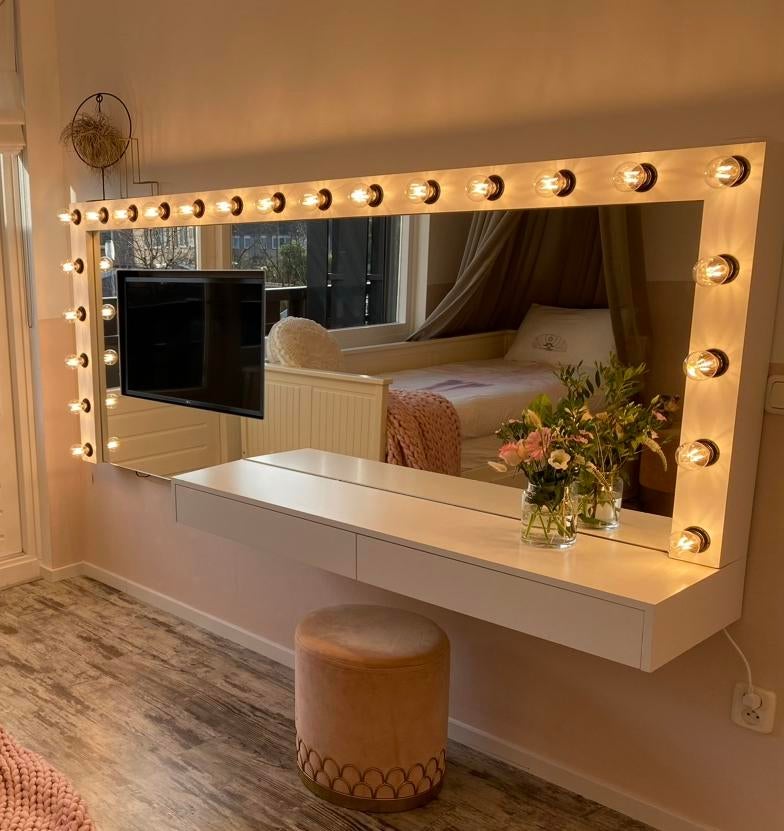 235 cm Design kaptafel spiegel/tv meubel/tv nis hollywood in, Huis en Inrichting, Tafels | Kaptafels, Zo goed als nieuw, 200 cm of meer
