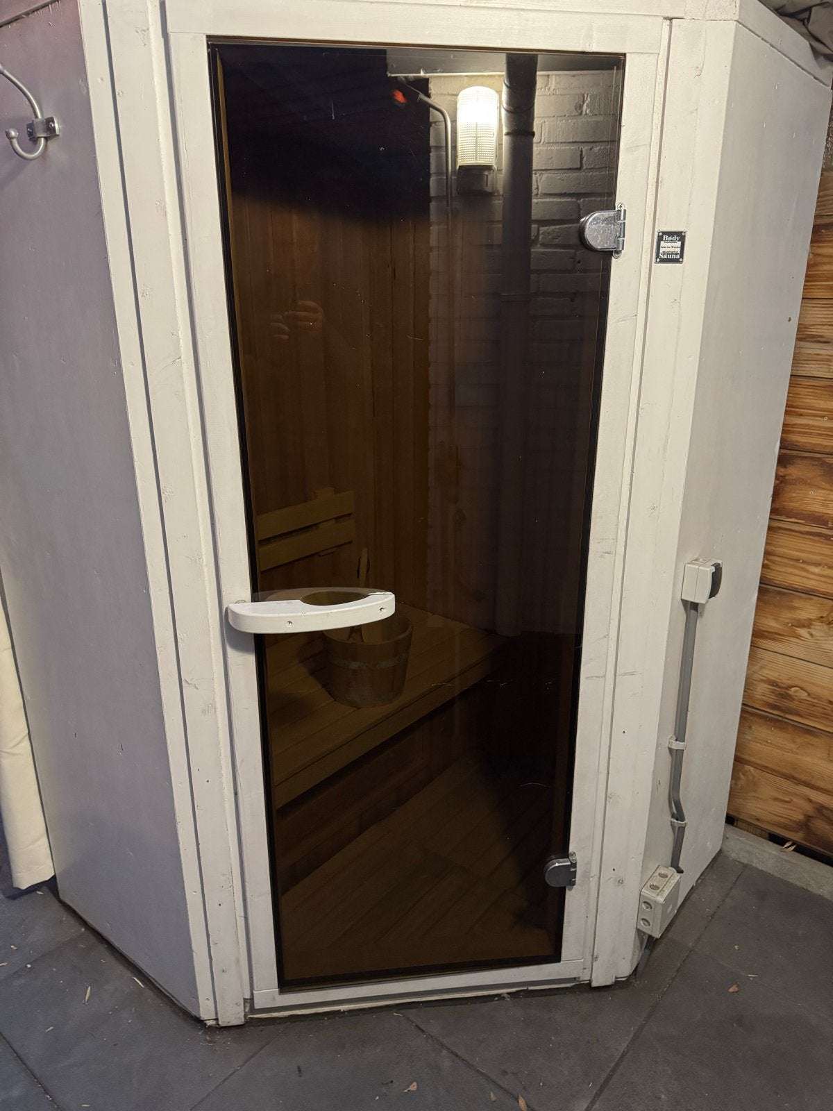 Finse sauna 2-persoons met nieuwe 3000W kachel, Sport en Fitness, Sauna, Ophalen, Gebruikt, Fins of Traditioneel, Complete sauna