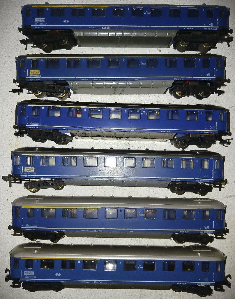 Fleischmann 5154 NS rijtuigen plan D +een paar DSG rijtuigen, Gebruikt, Gelijkstroom, Fleischmann, Wagon