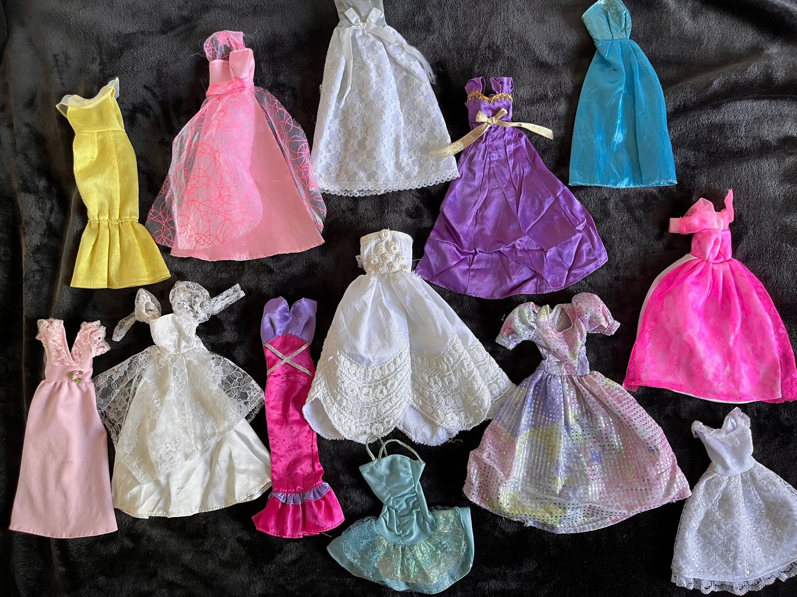 Prachtige prinsessen- en bruidsjurken voor Barbie, Ophalen of Verzenden, Gebruikt