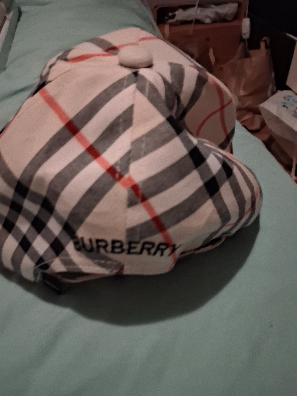 Burberry pet met klassiek ruitpatroon, Nieuw, Pet, Burberry, One size fits all