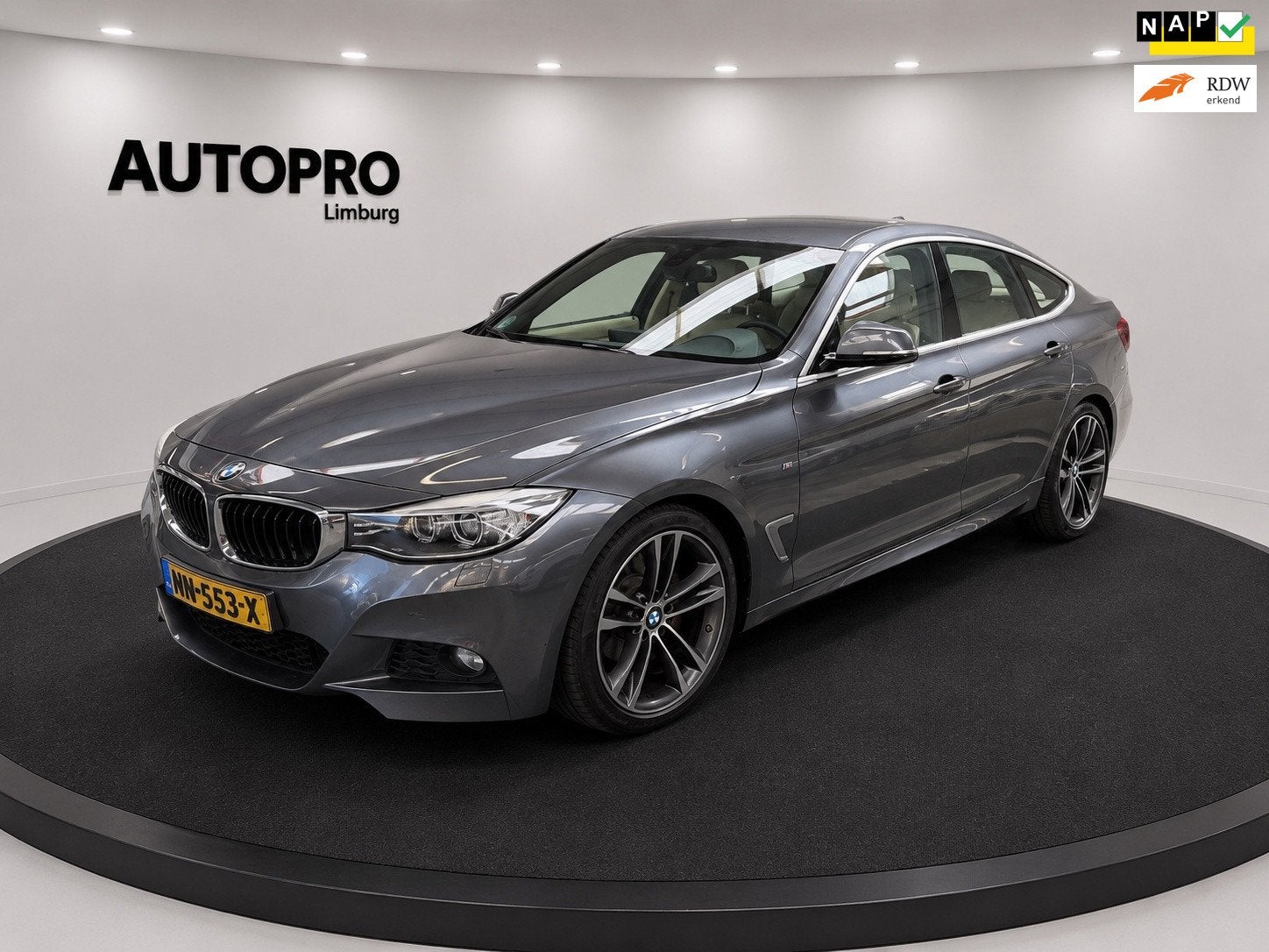 BMW 3-serie Gran Turismo 320i High Executive, Auto's, BMW, Automaat, Achterwielaandrijving, Gebruikt, 4 cilinders