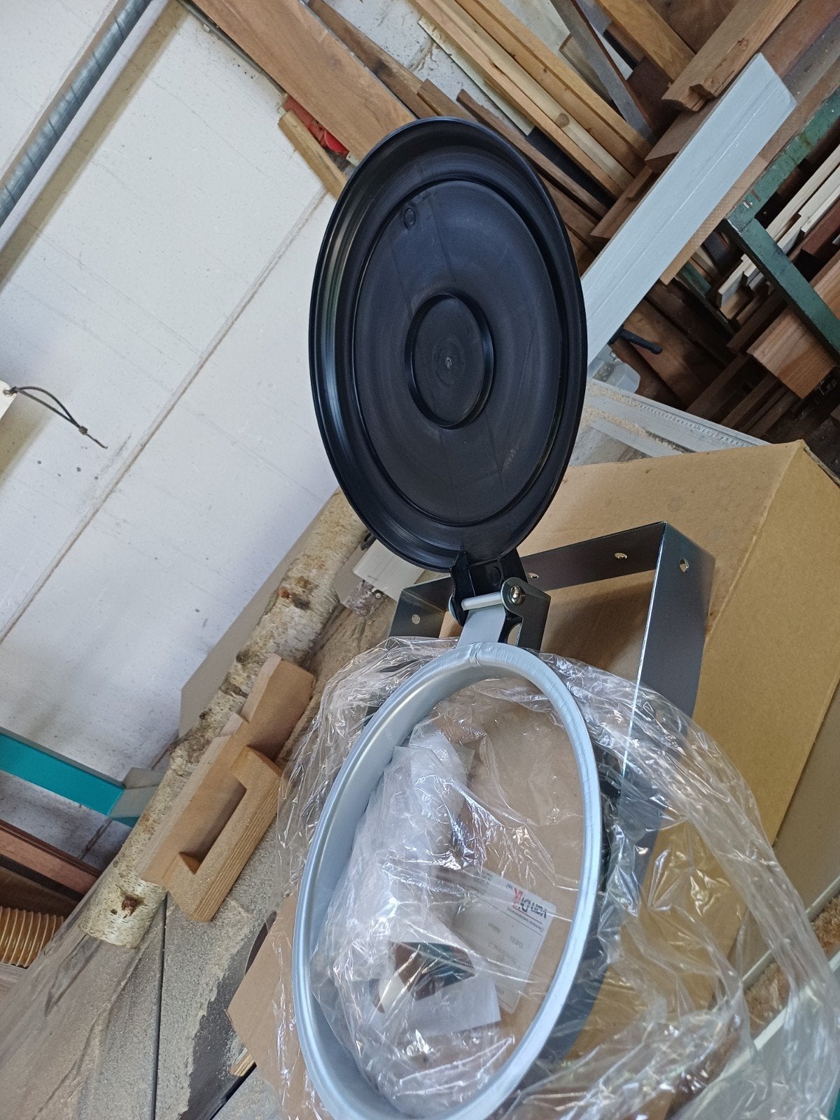 Nieuwe inbouw afvalemmer met deksel - Ideaal voor keuken, Huis en Inrichting, Kunststof, Nieuw, Ophalen of Verzenden, Minder dan 10 liter