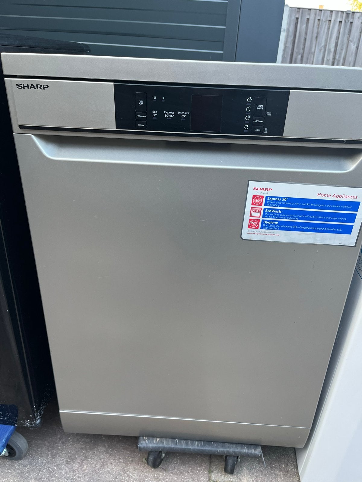 Sharp Vaatwasser - Zo goed als nieuw, Witgoed en Apparatuur, Vaatwasmachines, Ophalen, Zo goed als nieuw, Energieklasse A of zuiniger