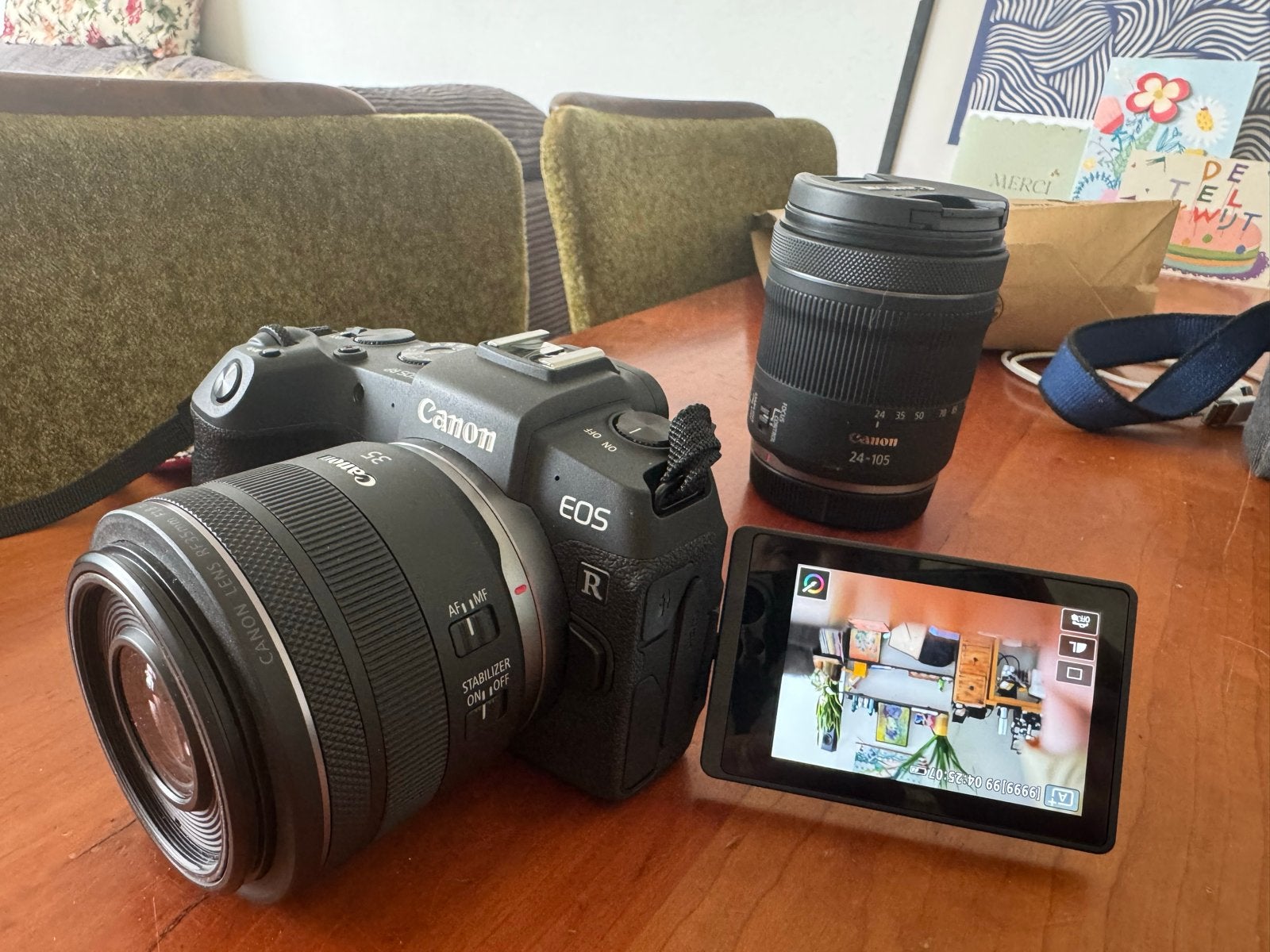 Canon EOS RP Full Set | 1000 Clicks, Canon, Beeldstabilisatie, Ophalen of Verzenden, Zo goed als nieuw