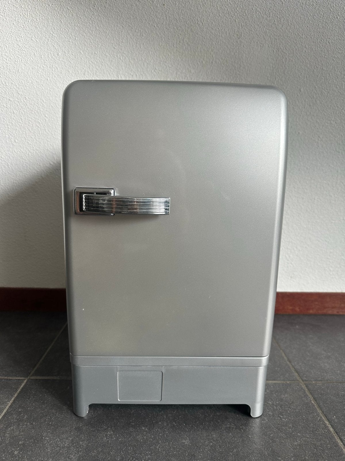 Nieuwe 12V/230V Koelbox - Koelt en Verwarmt, Ophalen, Zonder vriesvak, Nieuw, Minder dan 75 liter