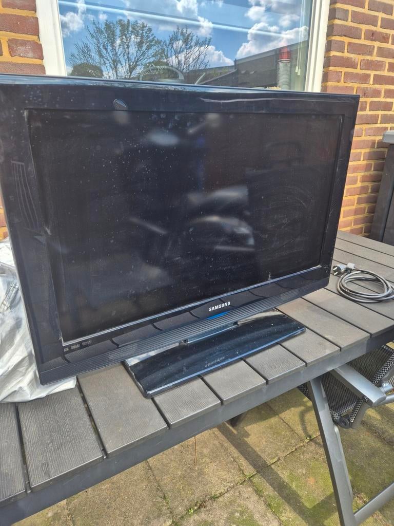 Samsung TV 80cm met afstandsbediening, Ophalen, Gebruikt, 50 Hz, 80 tot 100 cm