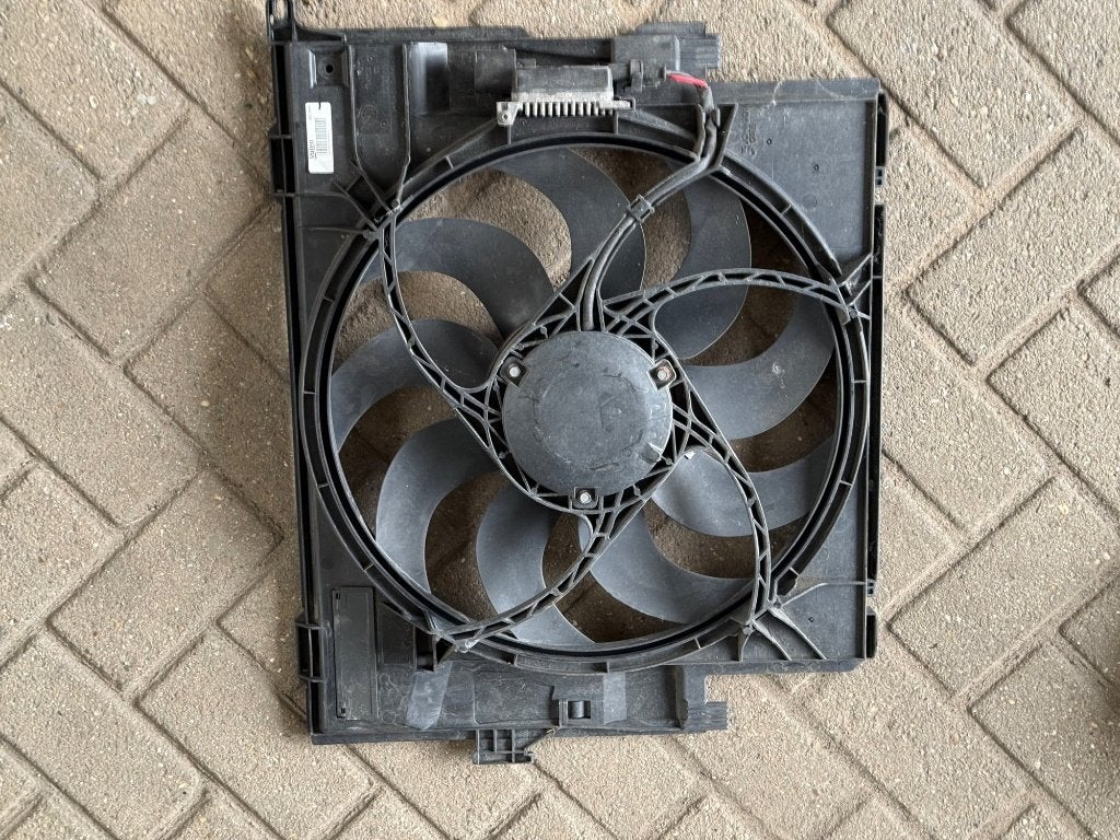 BMW 2 Serie F22 F23 koelventilator met ventilatorkap, Ophalen, Gebruikt, BMW