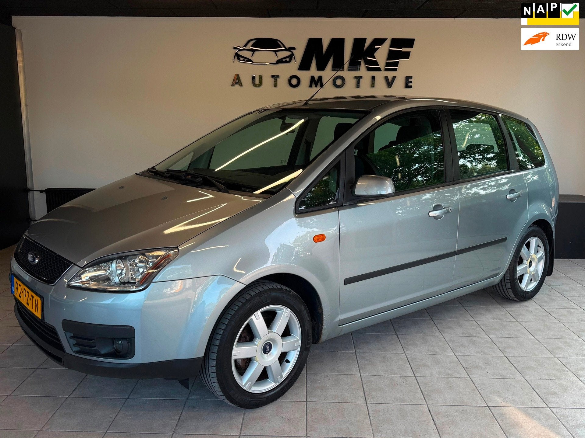 Ford Focus C-Max 1.6-16V Futura 2005 Airco/Cruise/LMV/KM NAP, Voorwielaandrijving, 1596 cc, 101 pk, Gebruikt