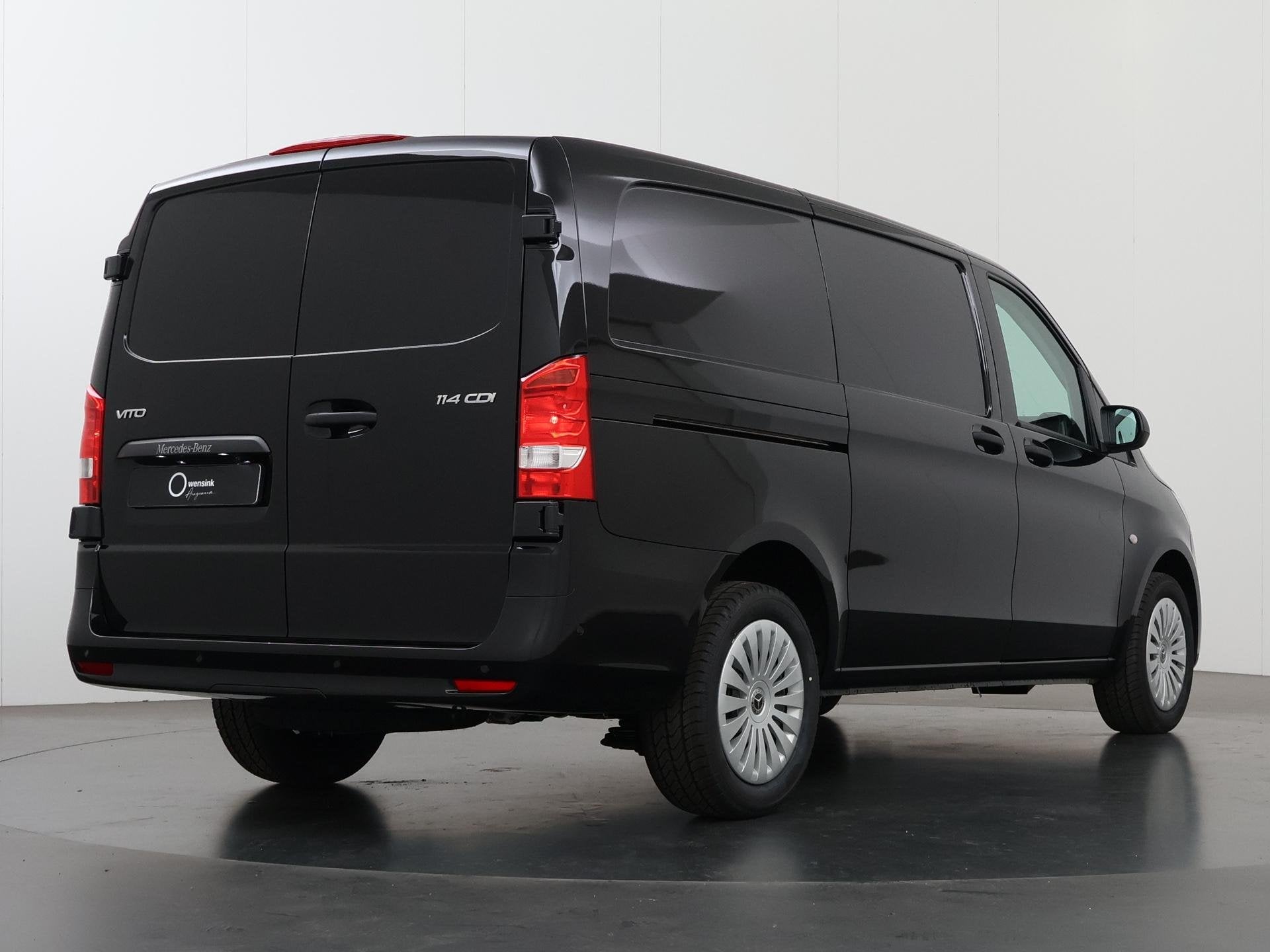 Mercedes-Benz Vito Bestelwagen 114 CDI L2 PRO | Achteruitrij, Auto's, Automaat, 4 cilinders, Zwart, Bedrijf
