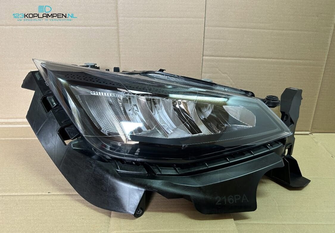Seat Ibiza Arona Facelift Full led koplamp rechts, Gebruikt, -, -, Ophalen of Verzenden