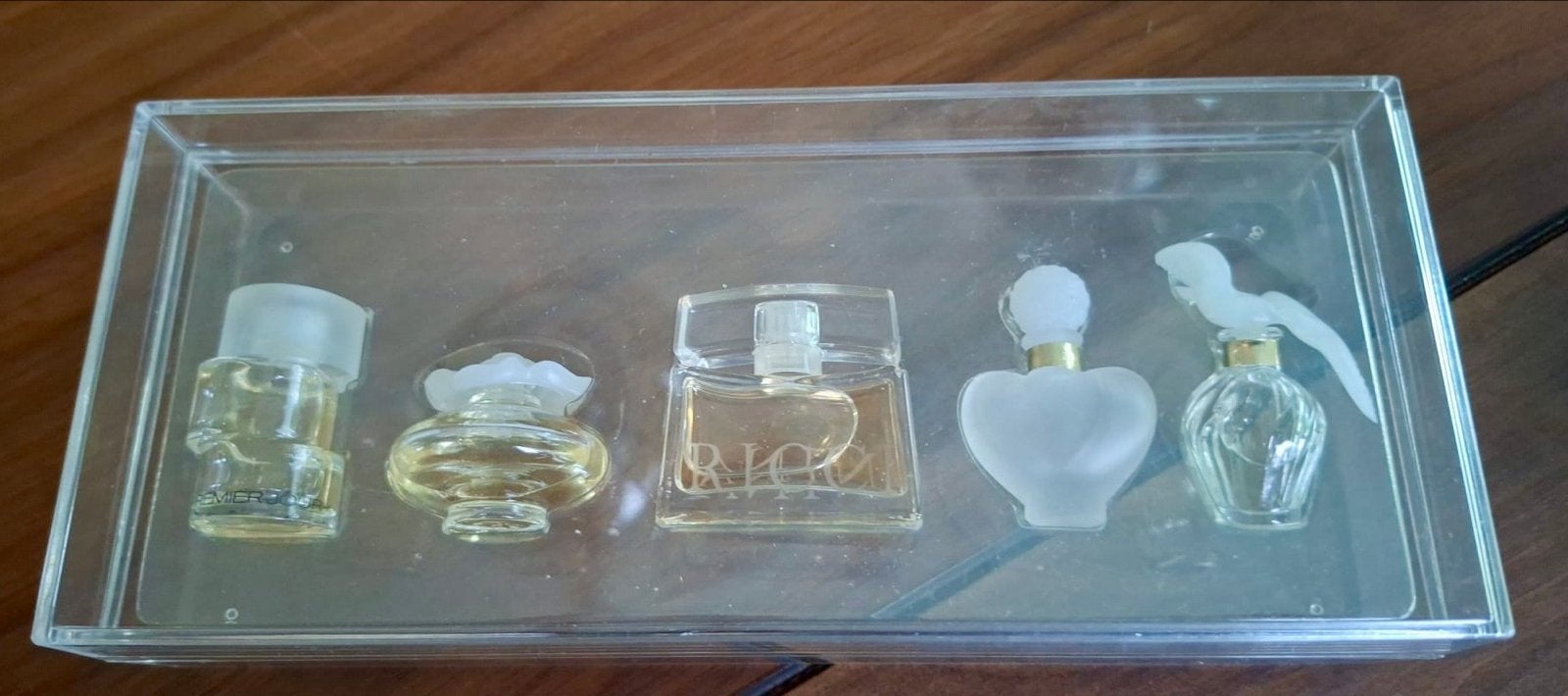 Set van 5 parfumminiaturen: Nina Ricci, Ophalen of Verzenden, Gebruikt