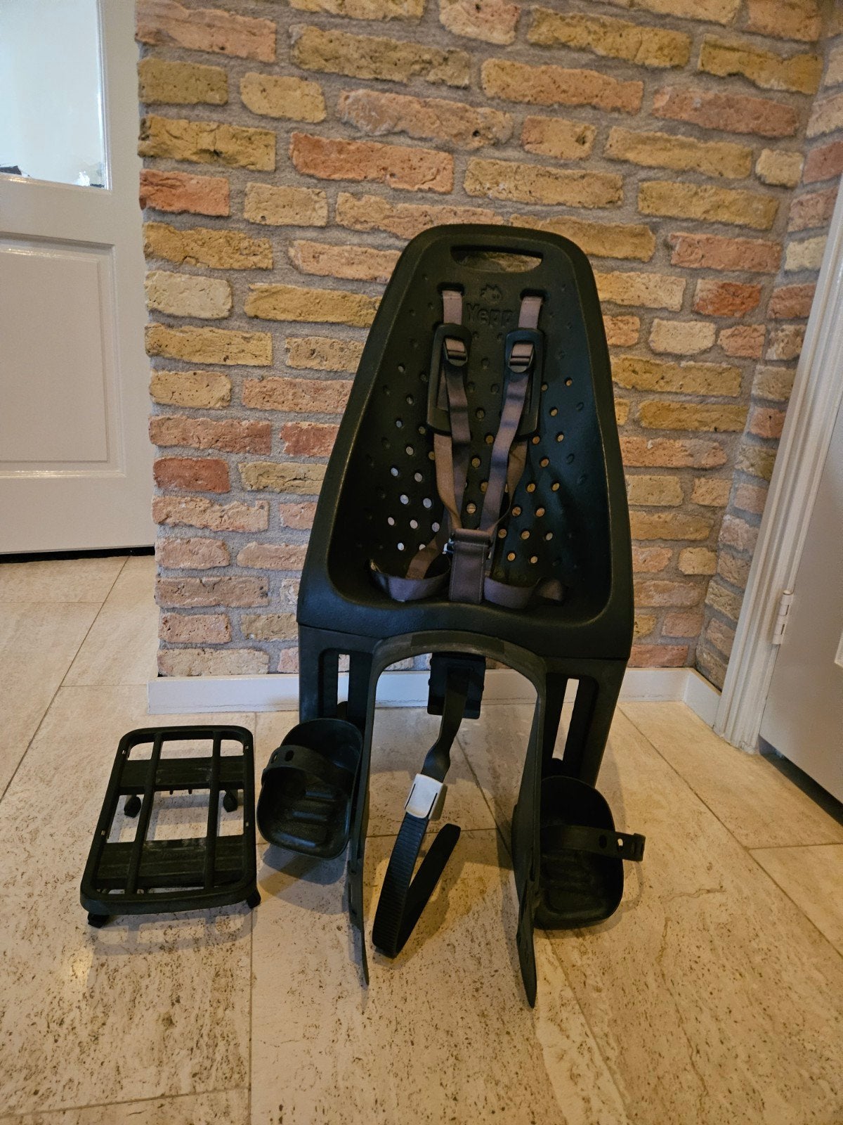 Yepp Fietsstoeltje Achterzitje - Zwart, Ophalen, Achterzitje, Yepp, 9 t/m 36 kg